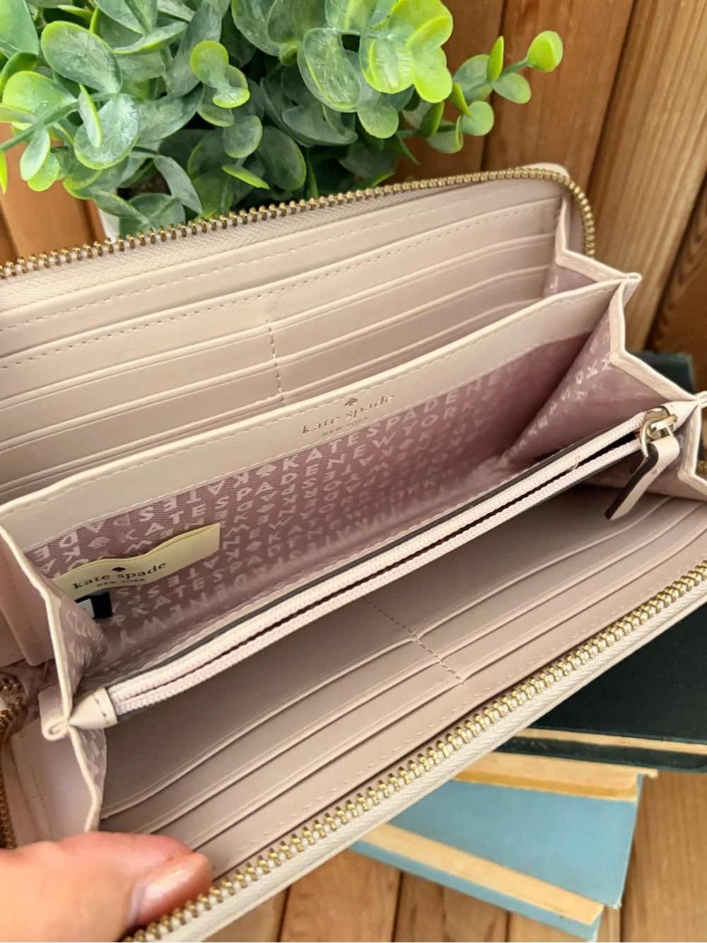 Kate Spade Blush Ivory Pebbled Leather Zip Around Continental Wallet